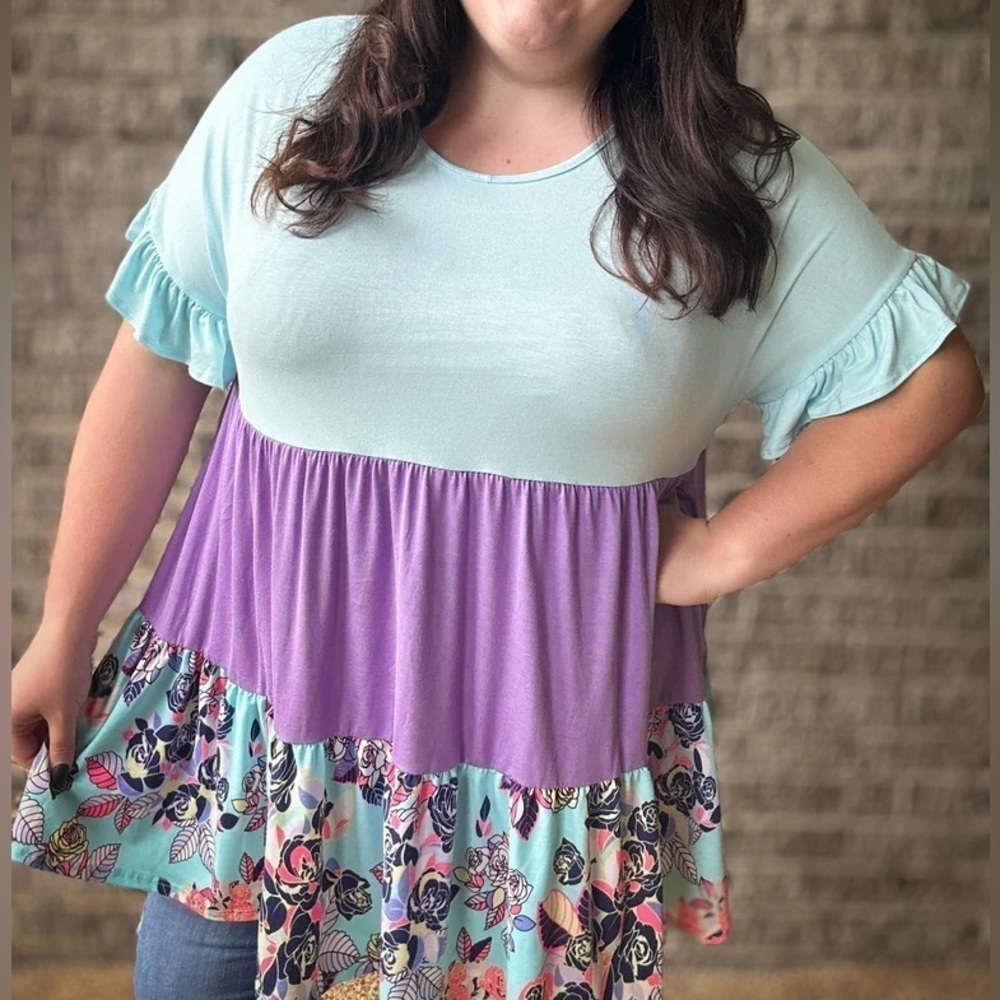 Women’s Colorblock Tiered Tunic Sz Large Ruffled Sleeves